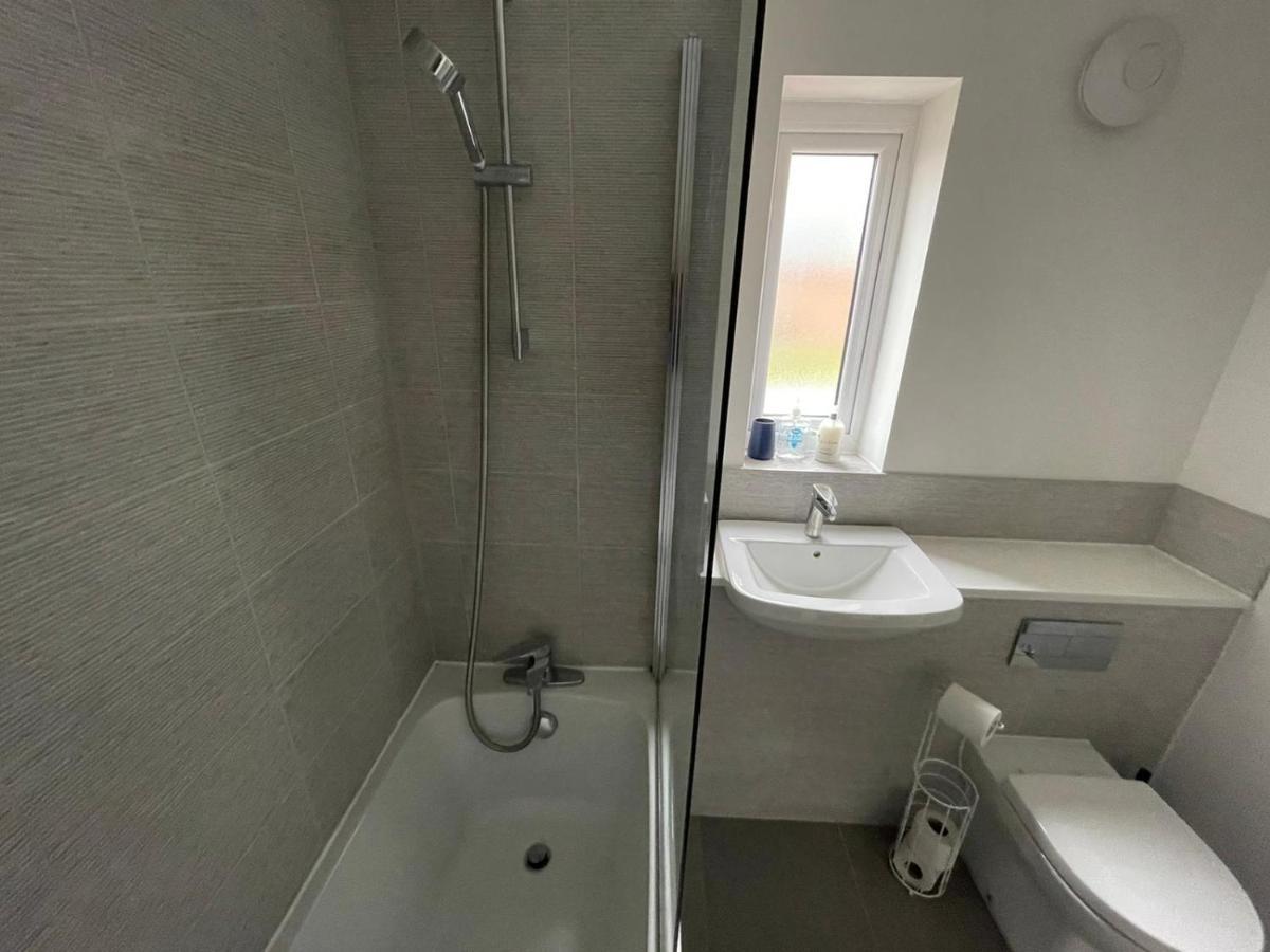 Modern Room With Huge Bed - Walk To City Centre! Μάντσεστερ Εξωτερικό φωτογραφία