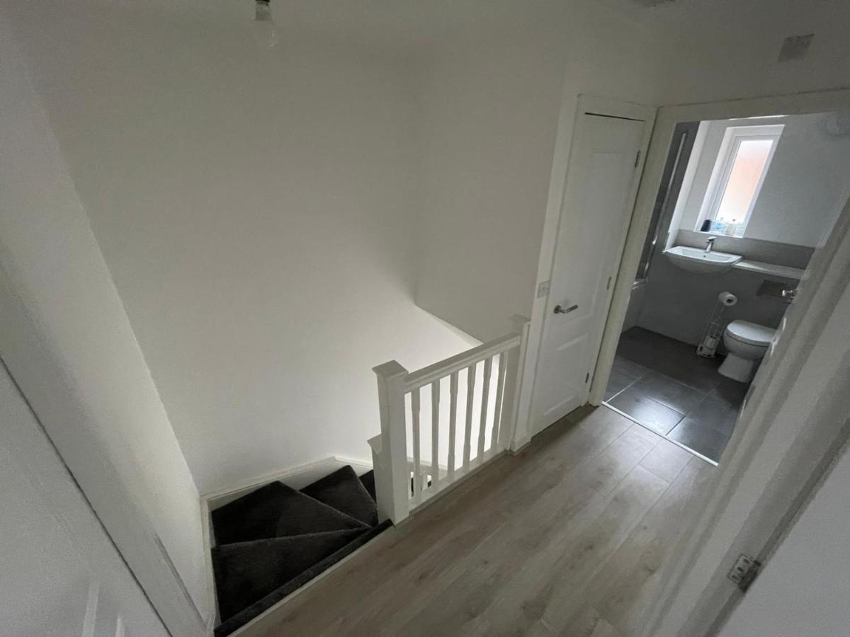 Modern Room With Huge Bed - Walk To City Centre! Μάντσεστερ Εξωτερικό φωτογραφία