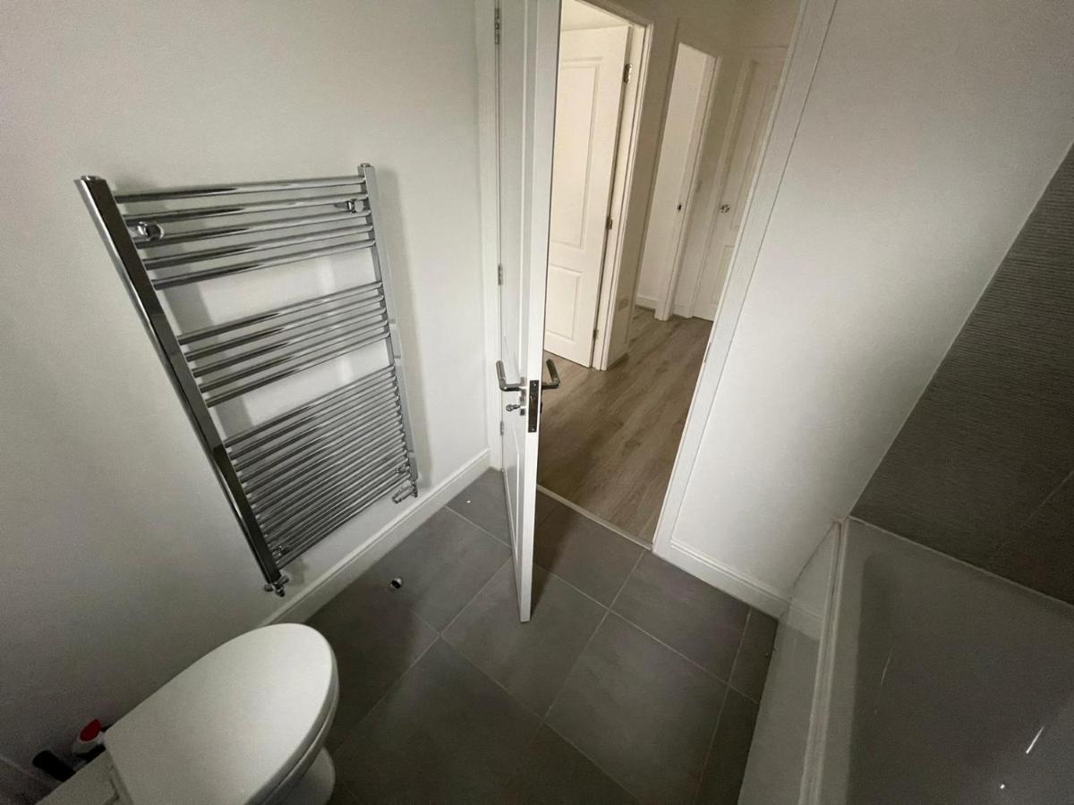 Modern Room With Huge Bed - Walk To City Centre! Μάντσεστερ Εξωτερικό φωτογραφία