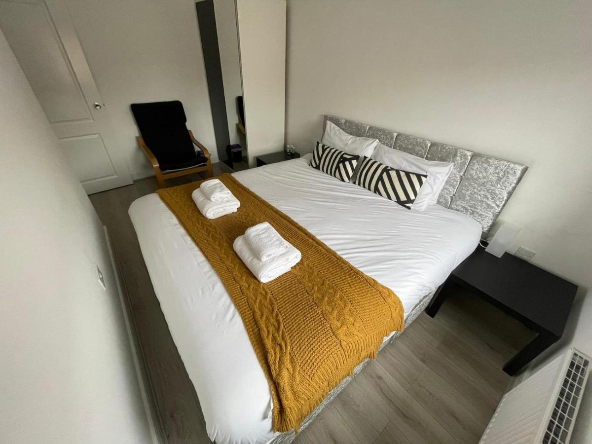 Modern Room With Huge Bed - Walk To City Centre! Μάντσεστερ Εξωτερικό φωτογραφία