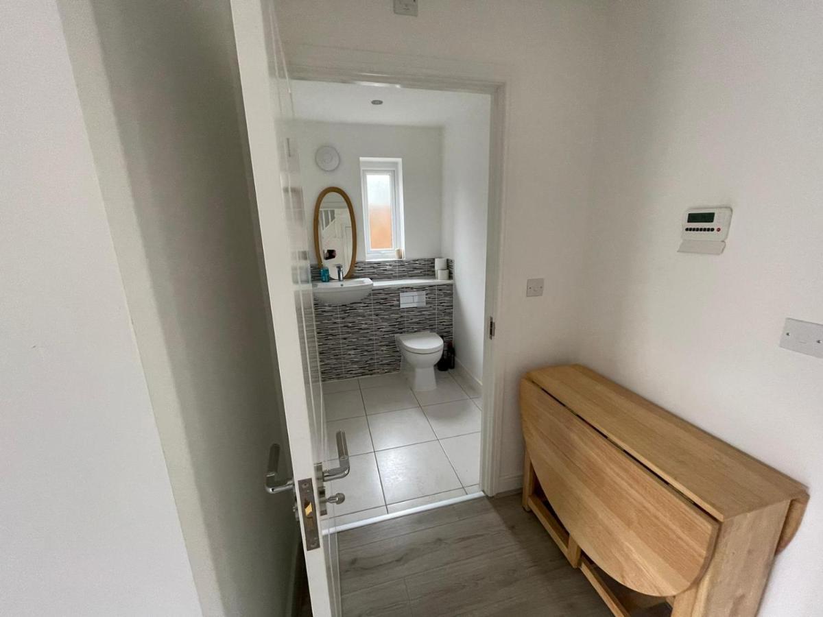 Modern Room With Huge Bed - Walk To City Centre! Μάντσεστερ Εξωτερικό φωτογραφία